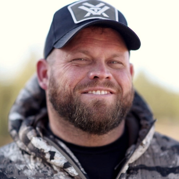 Soon I'll be listing shoes, clothes and gadgets I don't need. #nike #jordans - Picture 1 of 4